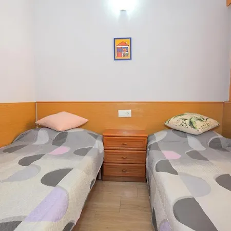 Estudio 4 Personas Apartmán